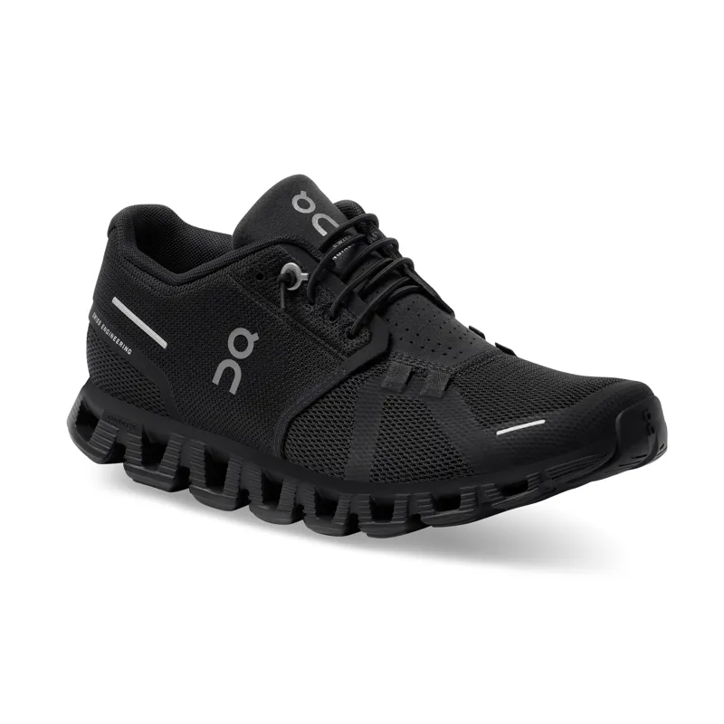 On Cloud 5 Womens trainer in All Black-3