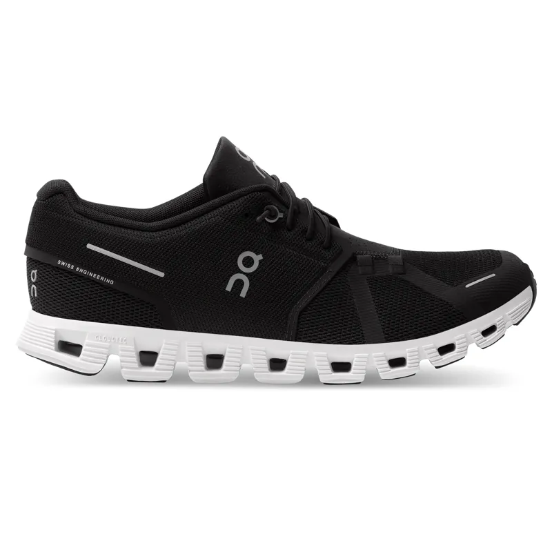 On Running Cloud 5 Mens trainer in Black/White