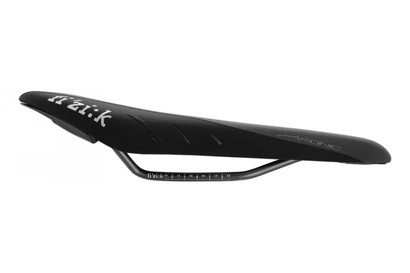 Fizik Arione R3 Mens Road Bike Saddle in black