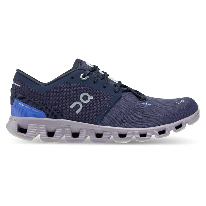 On Cloud X 3 Womens shoe in Midnight/Heron
