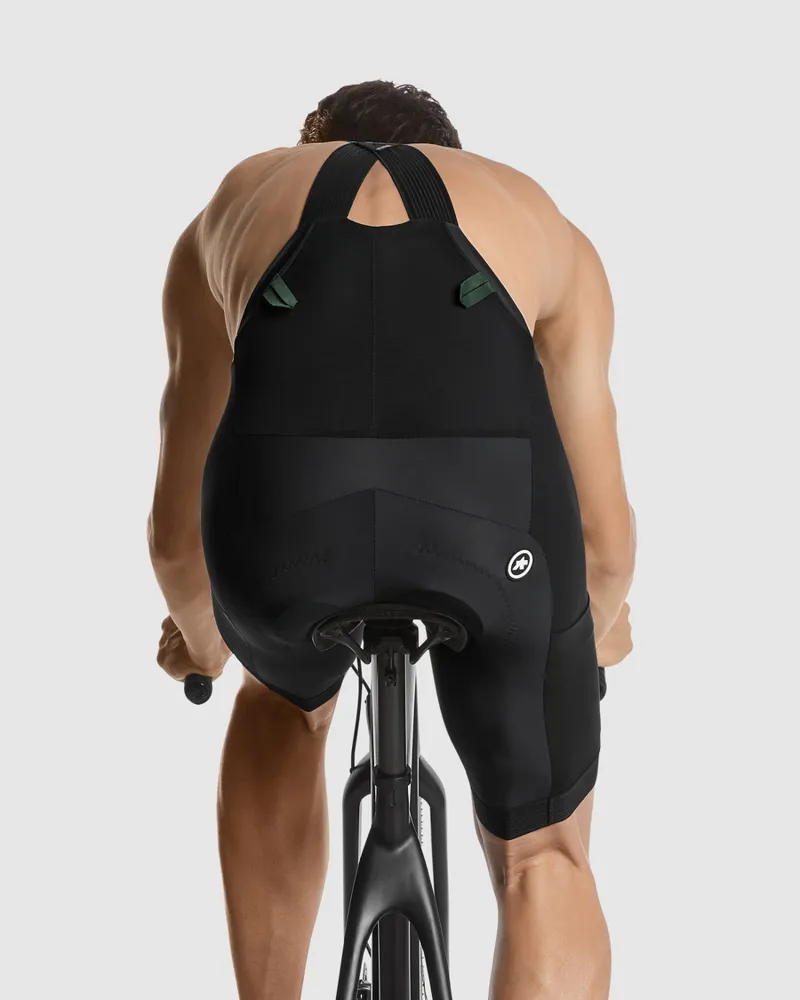 Assos Mille GTC Kiespanzer C2 Gravel Bib Shorts in Black-10