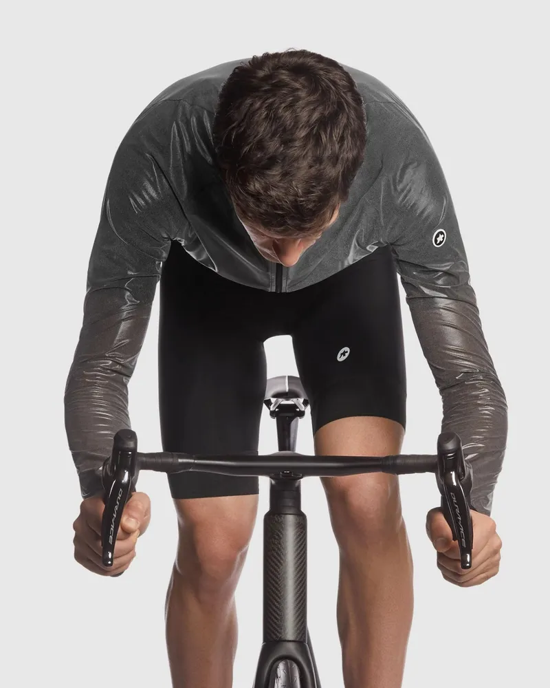 Assos Mille GT Clima Jacket EVO in lollyRed-4