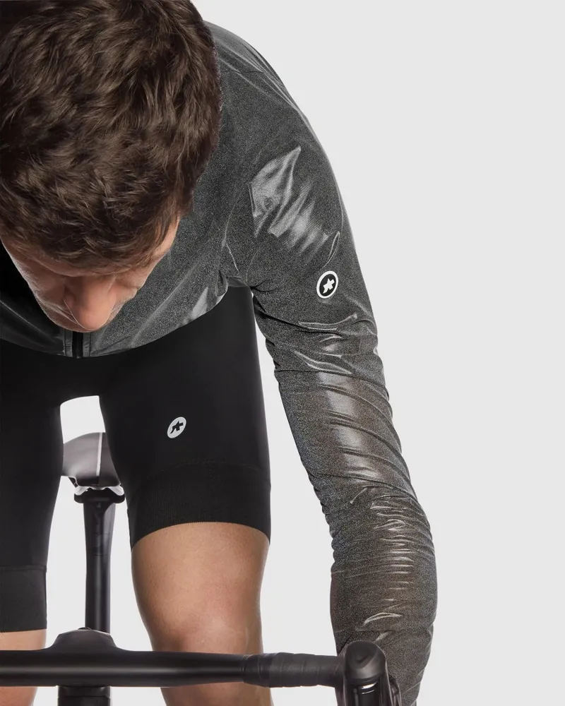 Assos Mille GT Clima Jacket EVO in lollyRed-7