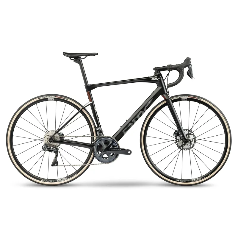 2021 BMC Roadmachine Two Road Bike with Ultegra Di2 in Carbon/Red
