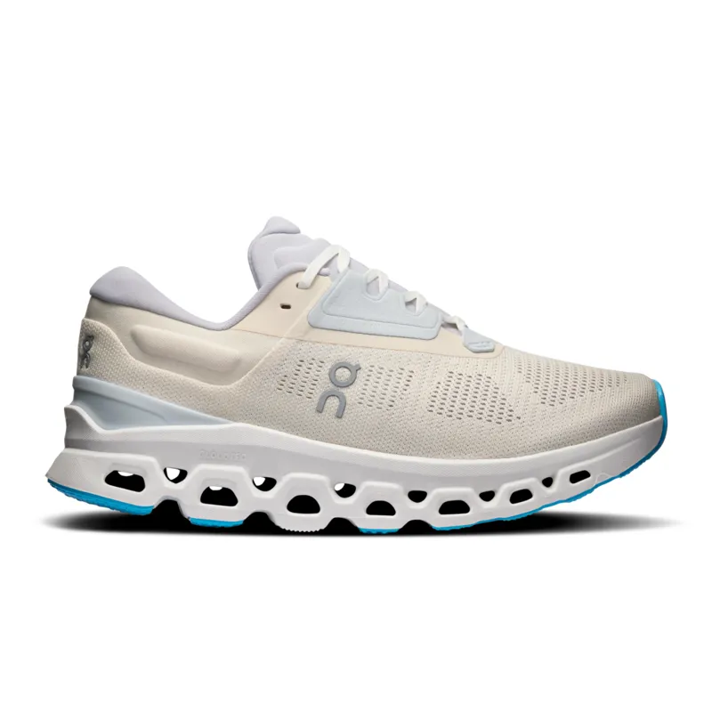 On Running Cloudstratus 3 Womens running shoe in Cream/Arctic