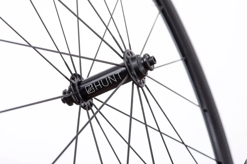 Hunt 4 Season Aero V2 Wheelset Black Rim brake QR Shimano F/H-3