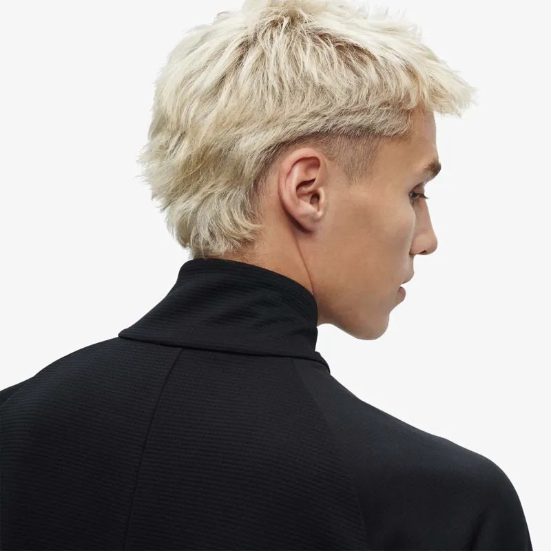 On Running Climate Shirt Mens in Black-4