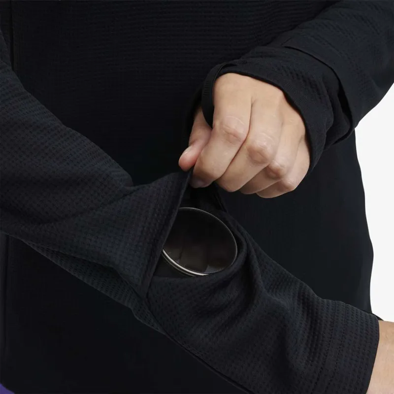 On Running Climate Shirt Womens in Black-7