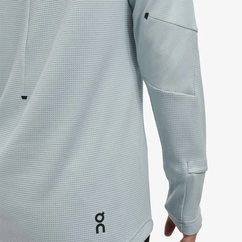 On Running Climate Shirt Womens in Sea-5