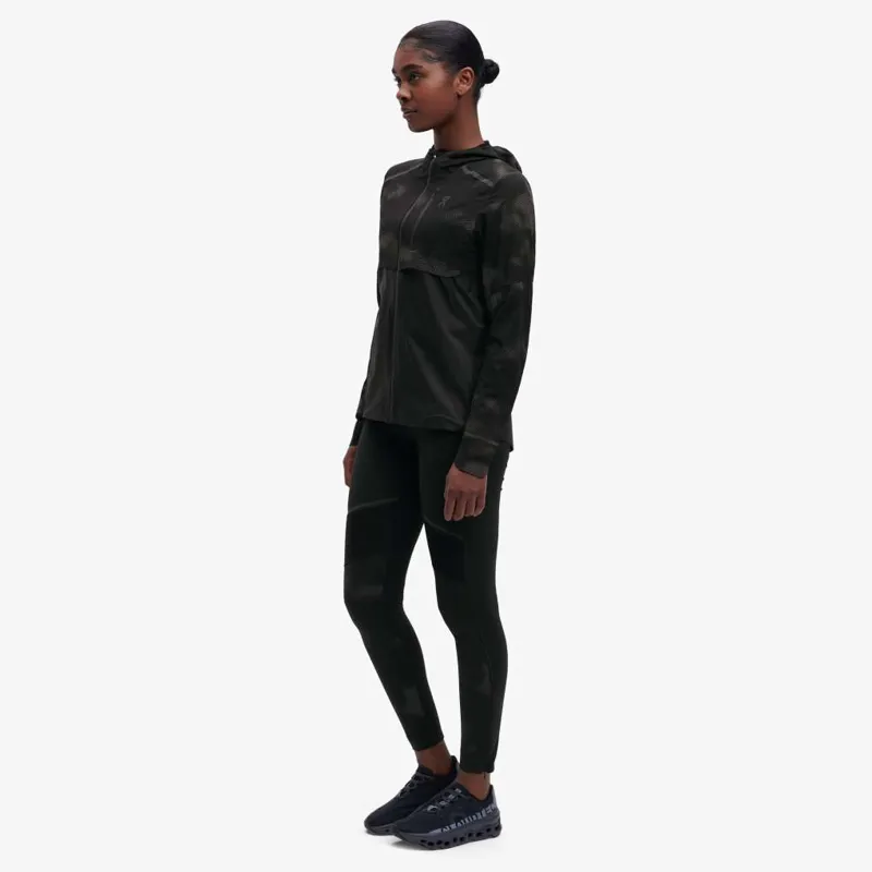 On Running Womens Lumos Weather Jacket in black/reflective-3