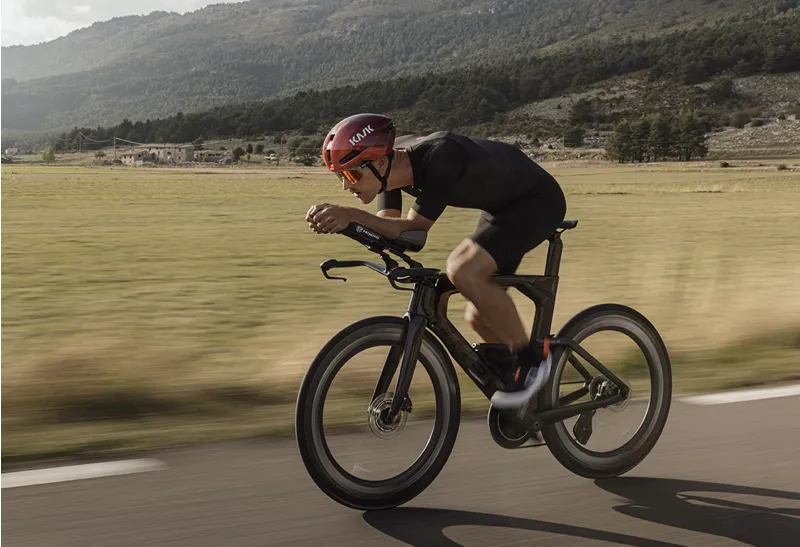 Kask Nirvana Aero Road Helmet in Matt Black-8