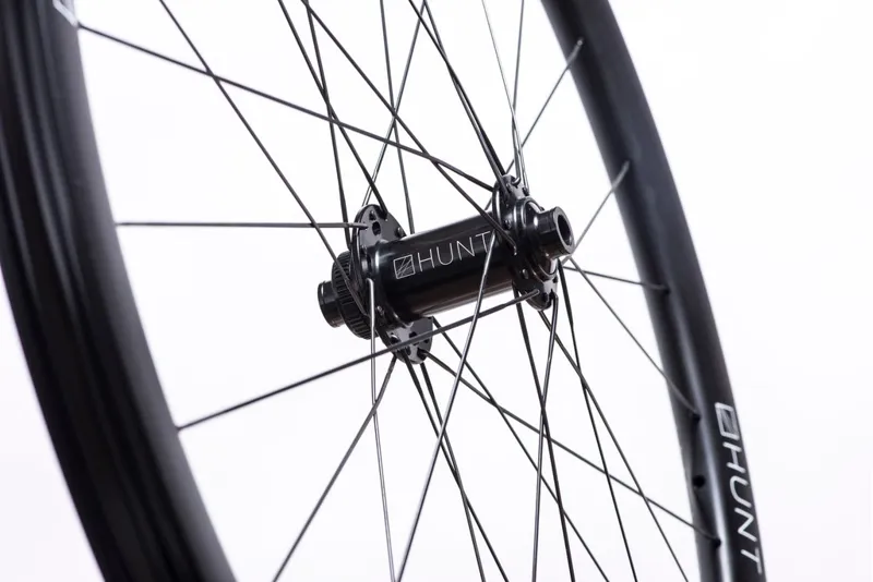 2019 Hunt 35 Carbon Gravel Disc X-Wide Wheelset Black-4