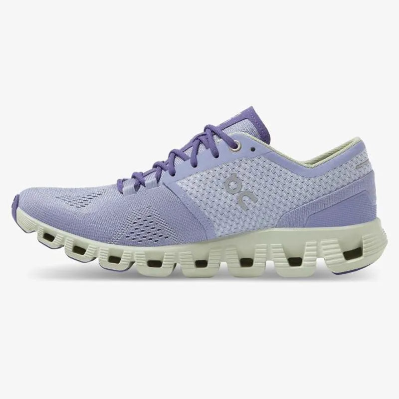 2022 On Running Cloud X Womens Trainer in Lavender/Ice-5