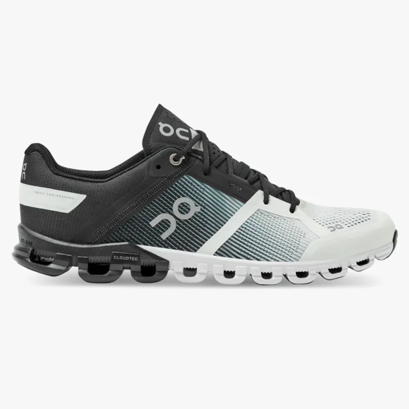 On Running Cloudflow Mens in Black/White