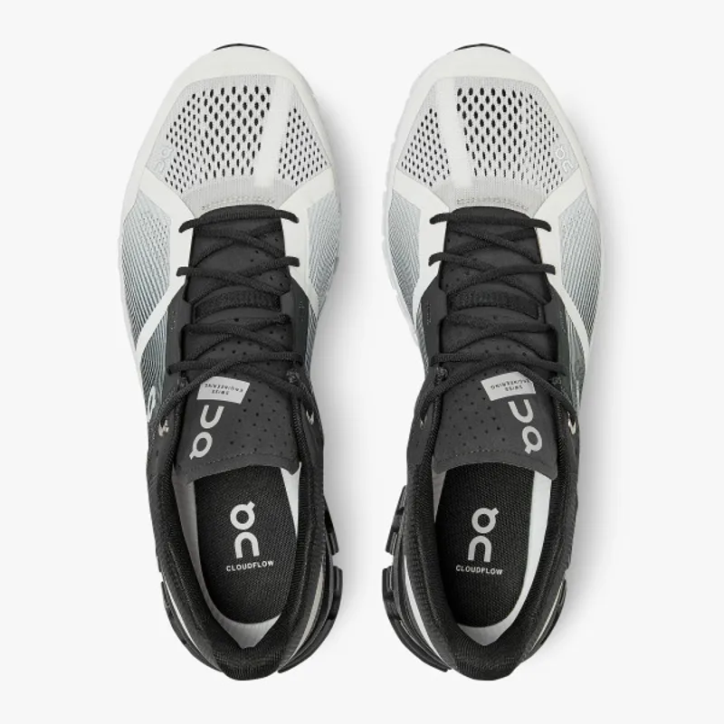 On Running Cloudflow Mens in Black/White-1