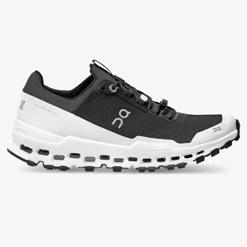 On Running Cloudultra Womens running shoe in Black/White