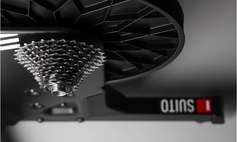 2019 Elite Suito Smart Turbo Trainer-2