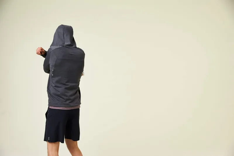2019 On Running Hoodie Mens Shadow-1