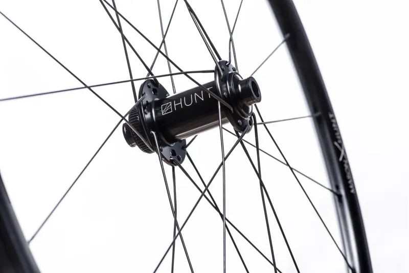 2019 Mason X Hunt 4 Season Disc Wheelset V3 Black-4