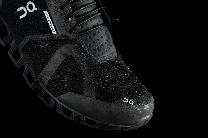 On Running Cloud Waterproof Womens Shoe in Black/Lunar-2