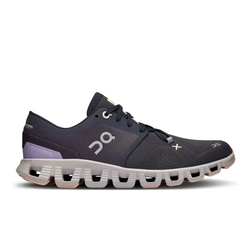 On Cloud X 3 Womens shoe in Iron/Fade