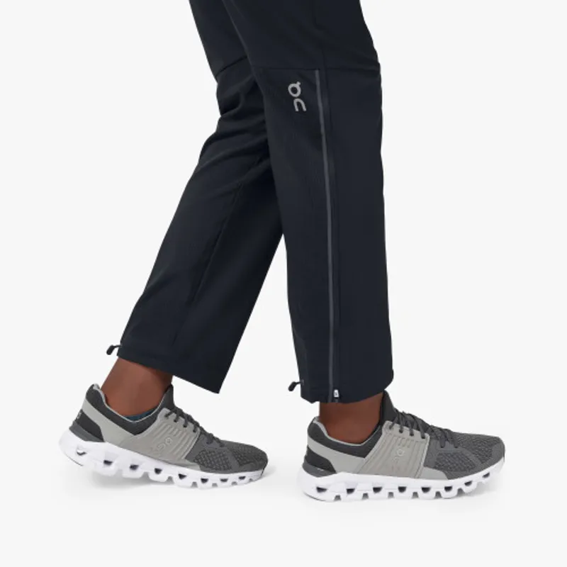 On Running Track Pants Men's in black-7