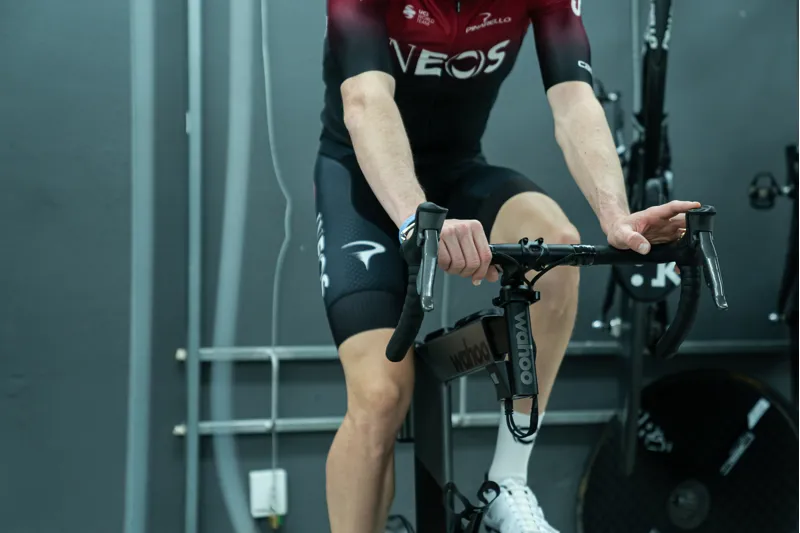 Wahoo KICKR Bike V1-8