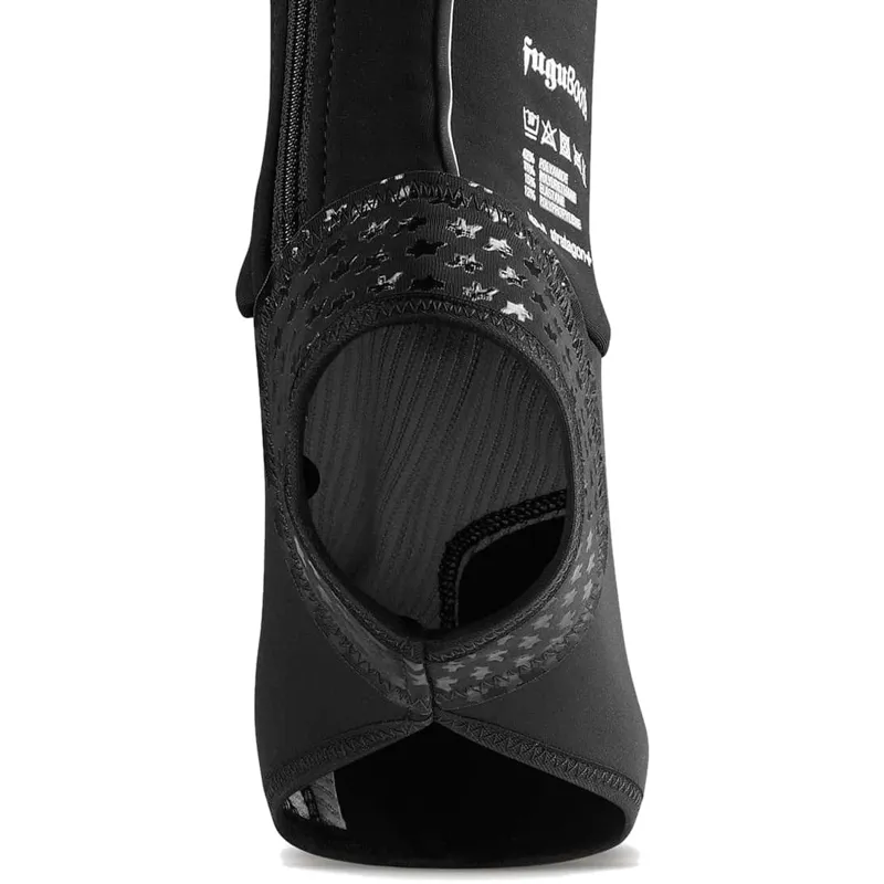 Assos of Switzerland WinterBootie_S7 Shoe Cover in Black-1